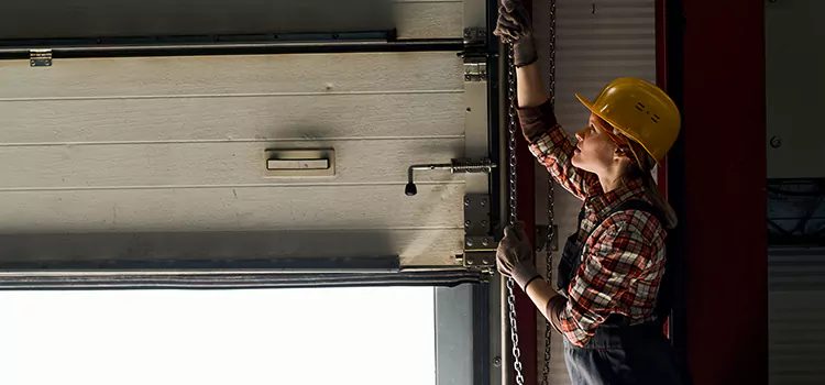 Addressing Common Garage Door Stoppage Issues in Reading, MA